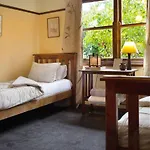 The Raglan Daylesford