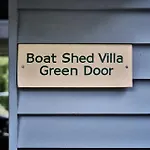 Boatshed Villas By Istana - Green Door