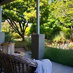 Spa Villas On Main