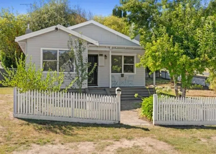 Gwen\'S Cottage On King
