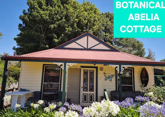 Daylesford A Very Quiet Abelia Cottage Botanical Cottage 10 Min Walk Town