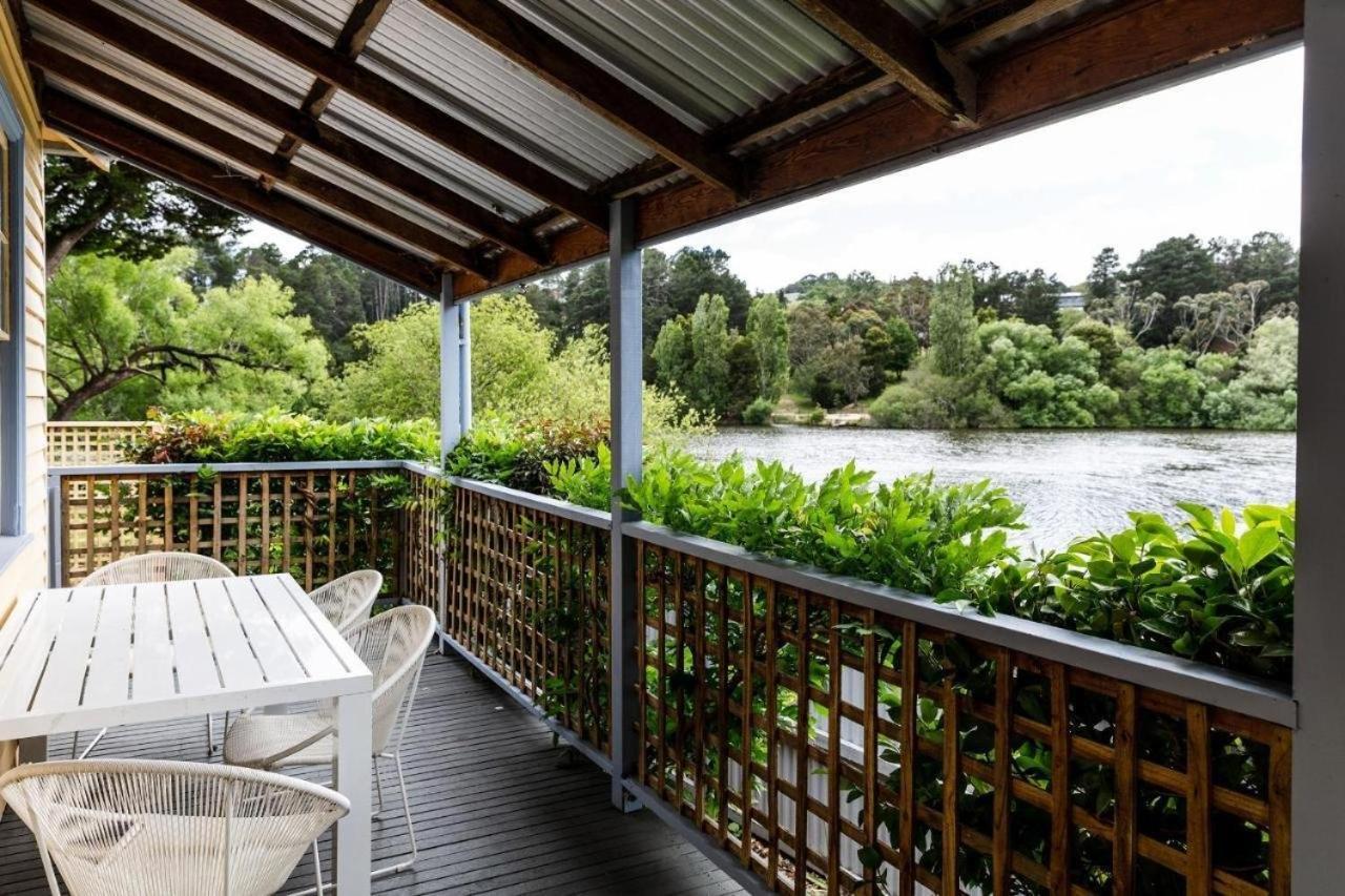 Splinters - Lakeside Retreat *