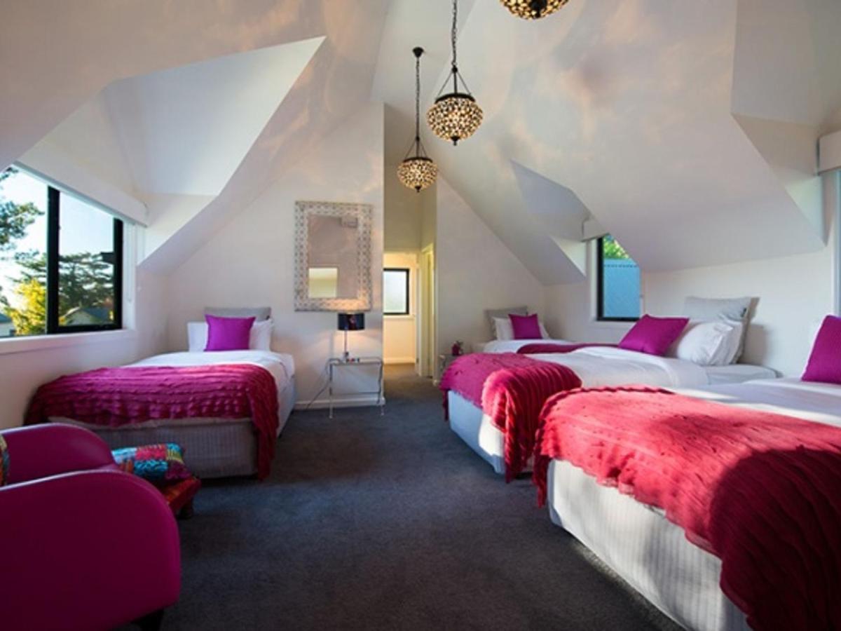 Artemis Retreat