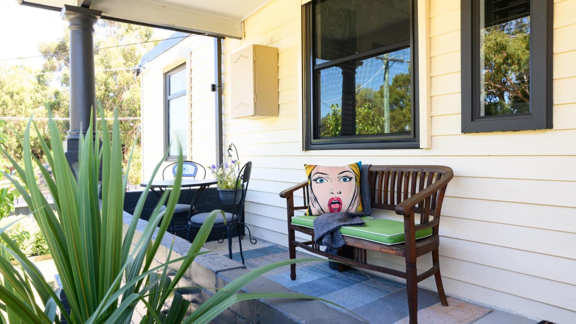 Lacroix - * Daylesford