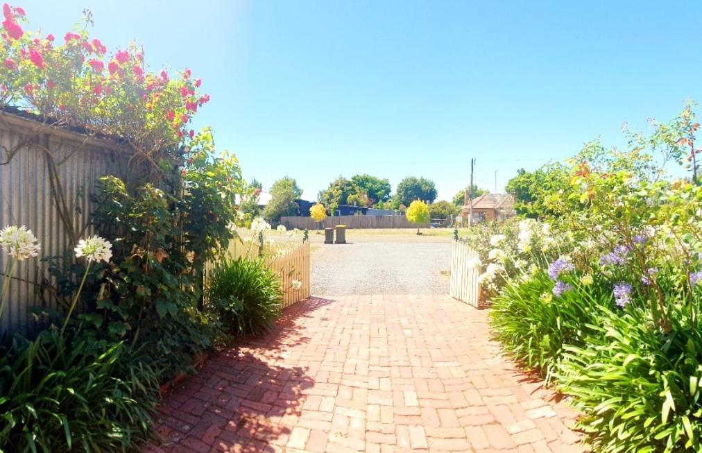 Holiday home A Very Quiet Abelia Botanical 10 Min Walk Town Daylesford