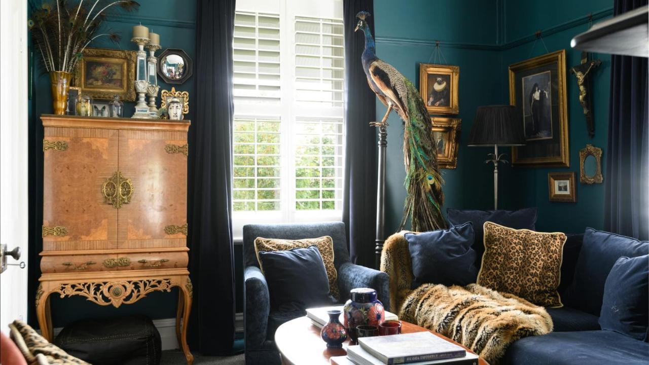 Newman House * Daylesford