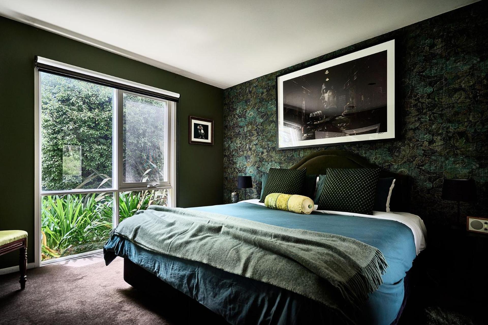 Boatshed By Istana - Green Door Holiday home
