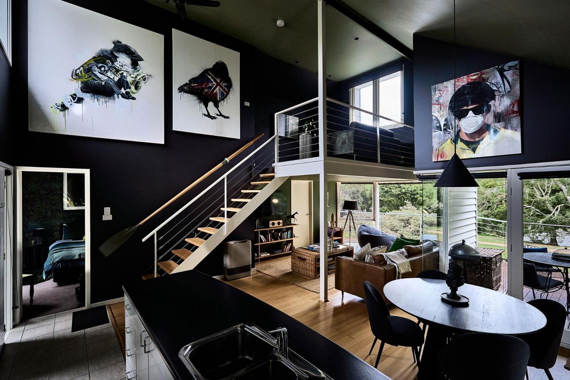 Boatshed By Istana - Green Door Holiday home Daylesford