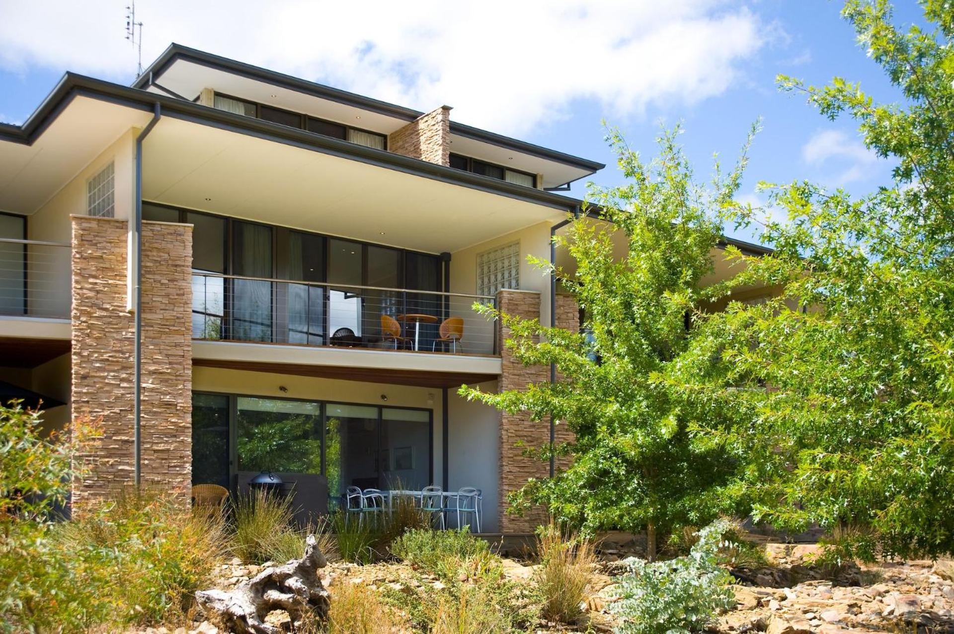 4 Holiday home *