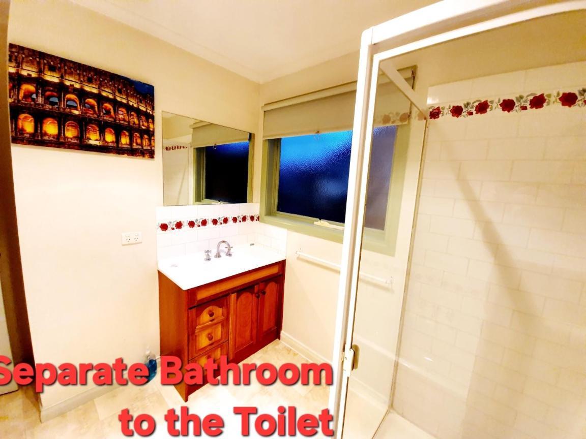 A Very Quiet Abelia Botanical 10 Min Walk Town Holiday home Daylesford