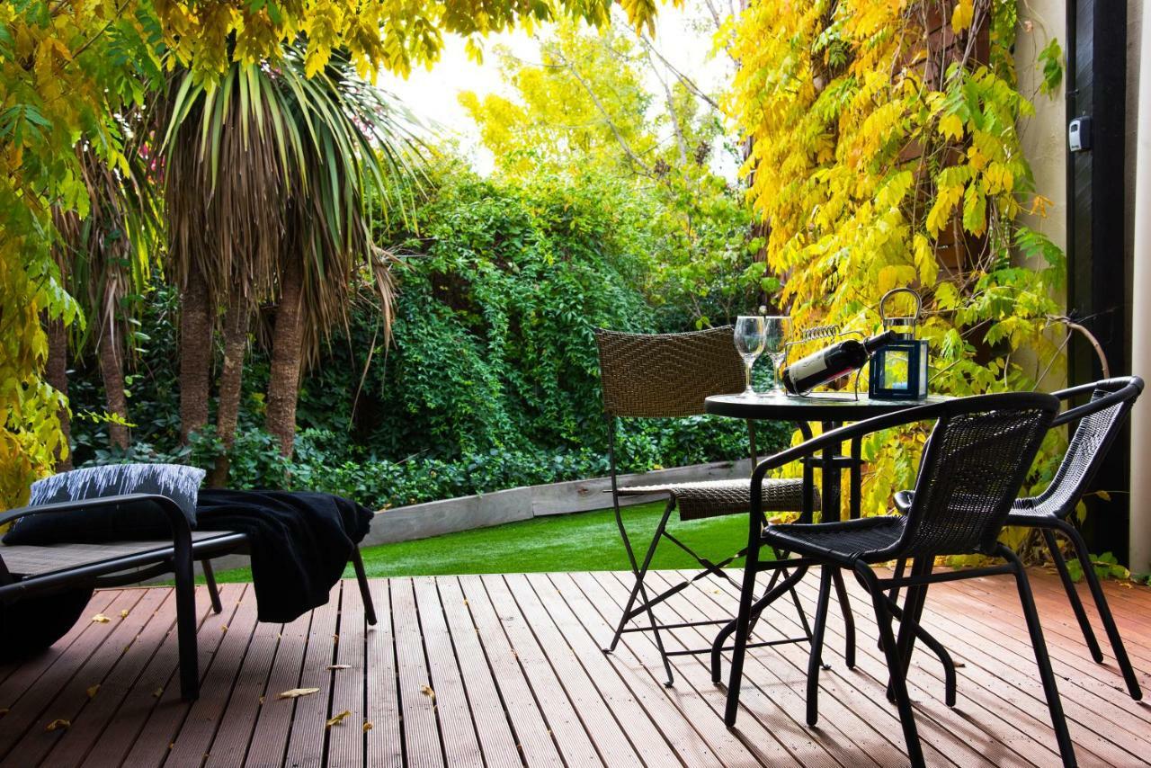 Double Nut Chalets, Daylesford