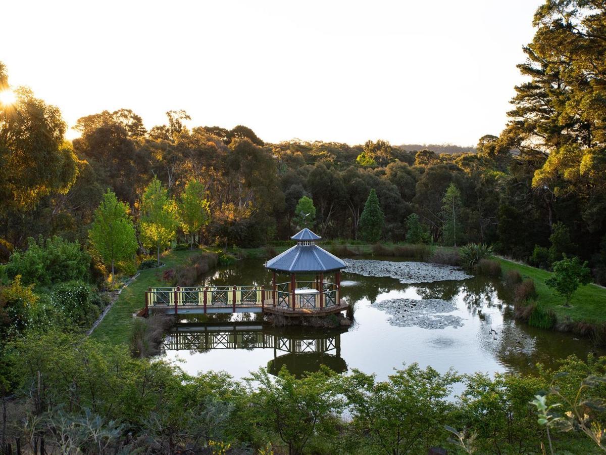 Churchills * Daylesford