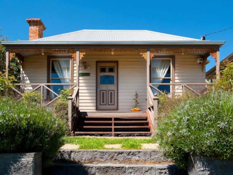Ravenswood * Daylesford