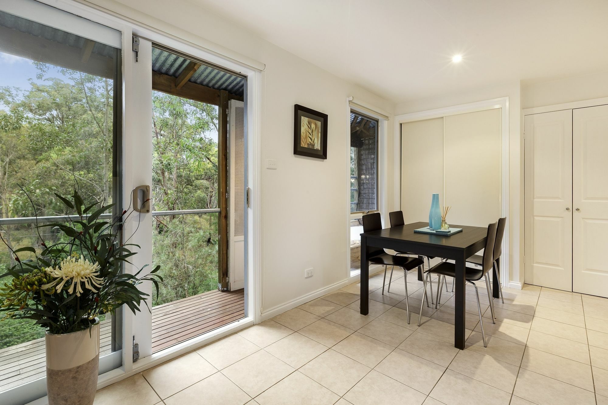 Briars - * Daylesford